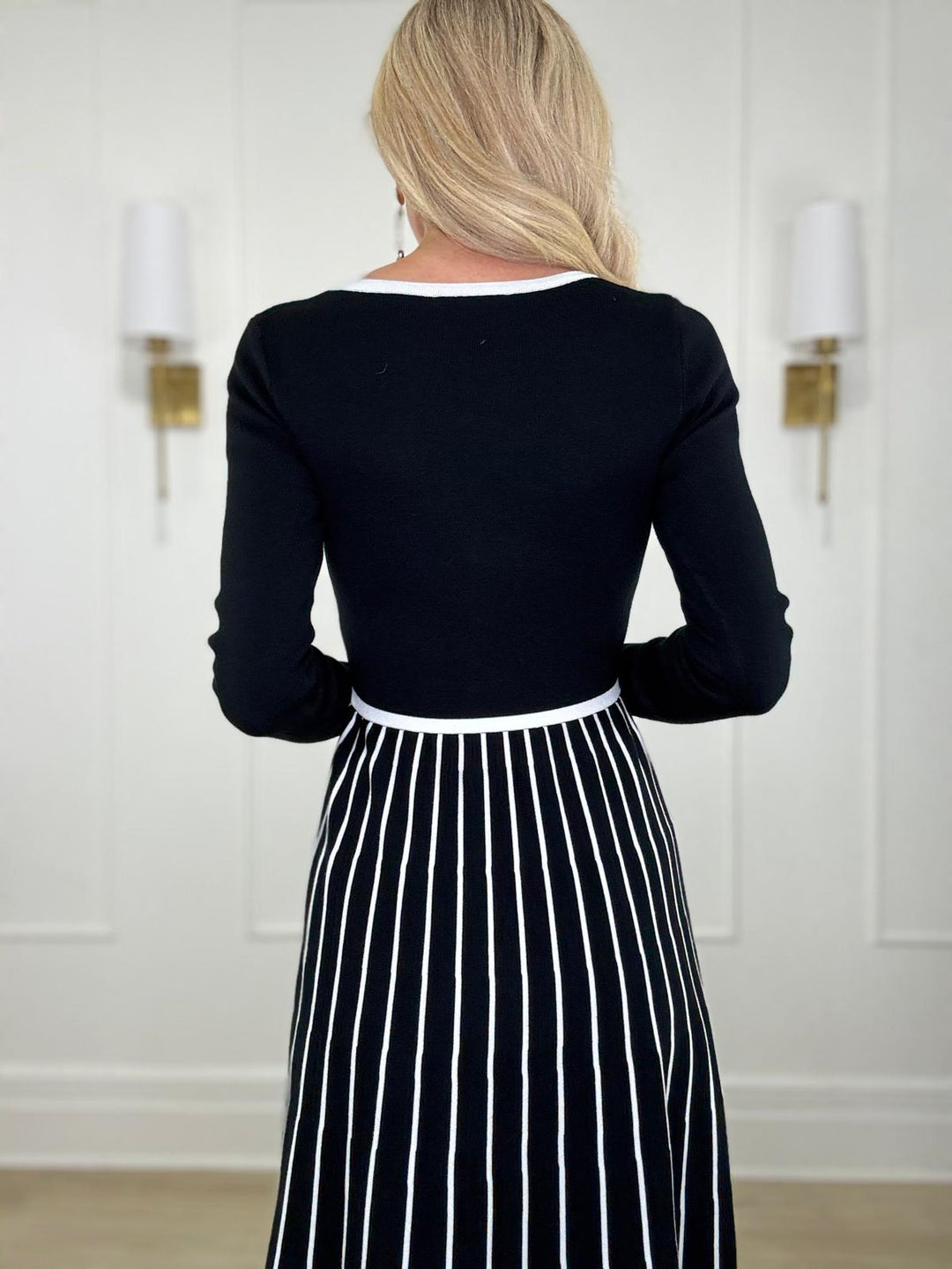 8250184 DRESS