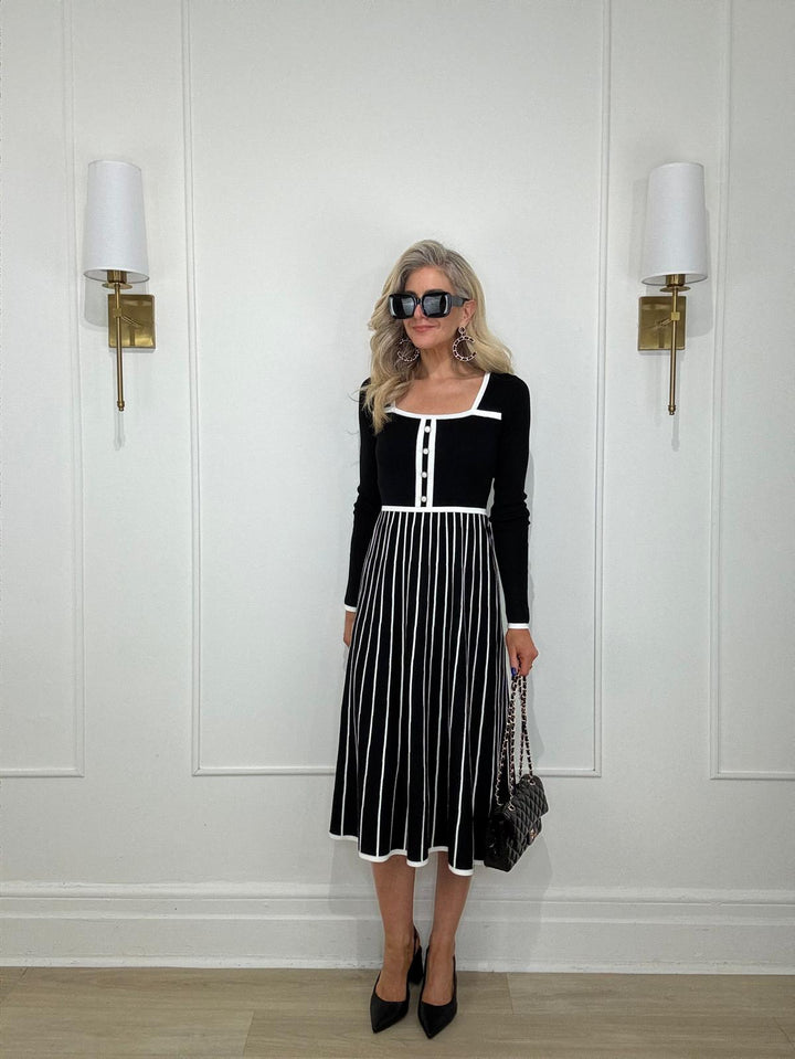 8250184 DRESS