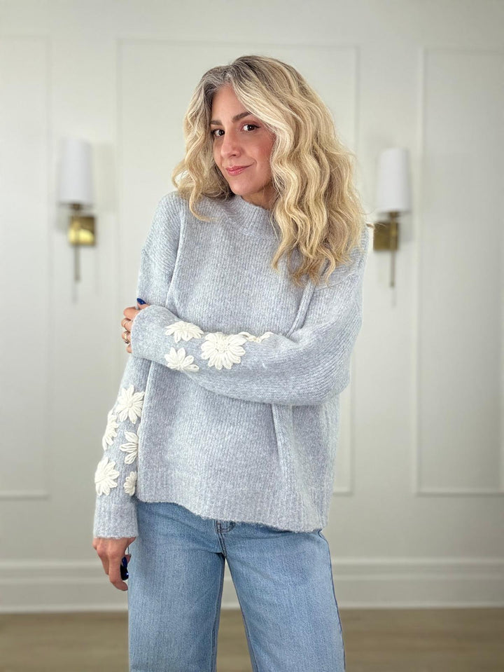 8250407 SWEATER