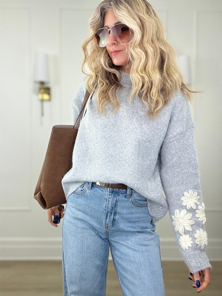 8250407 SWEATER