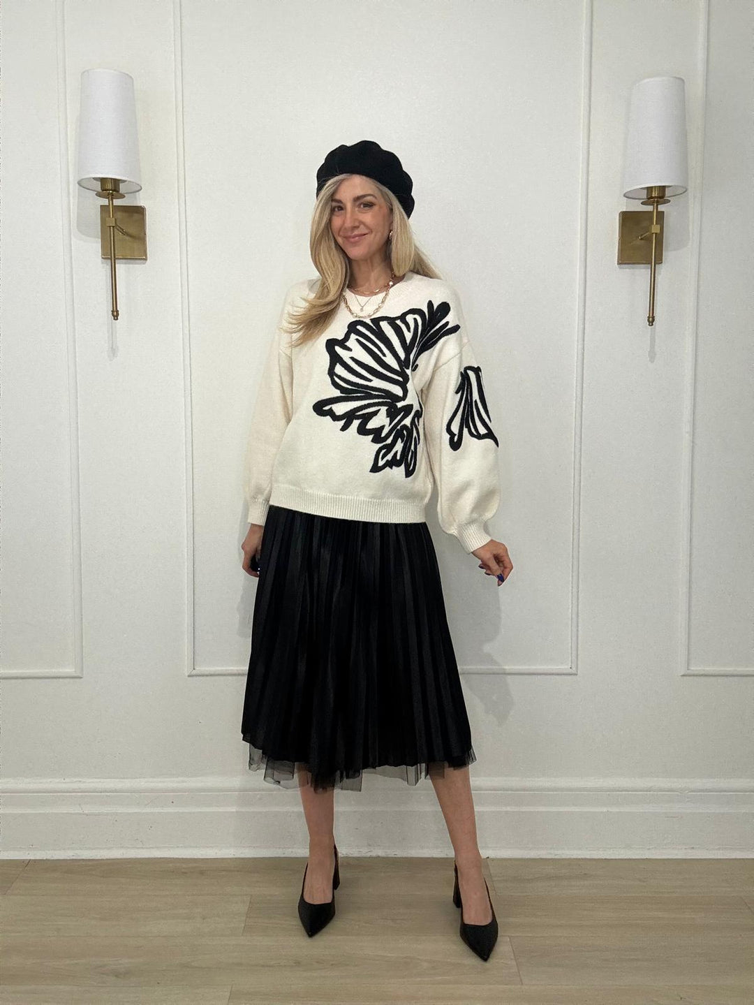 8250405 SWEATER