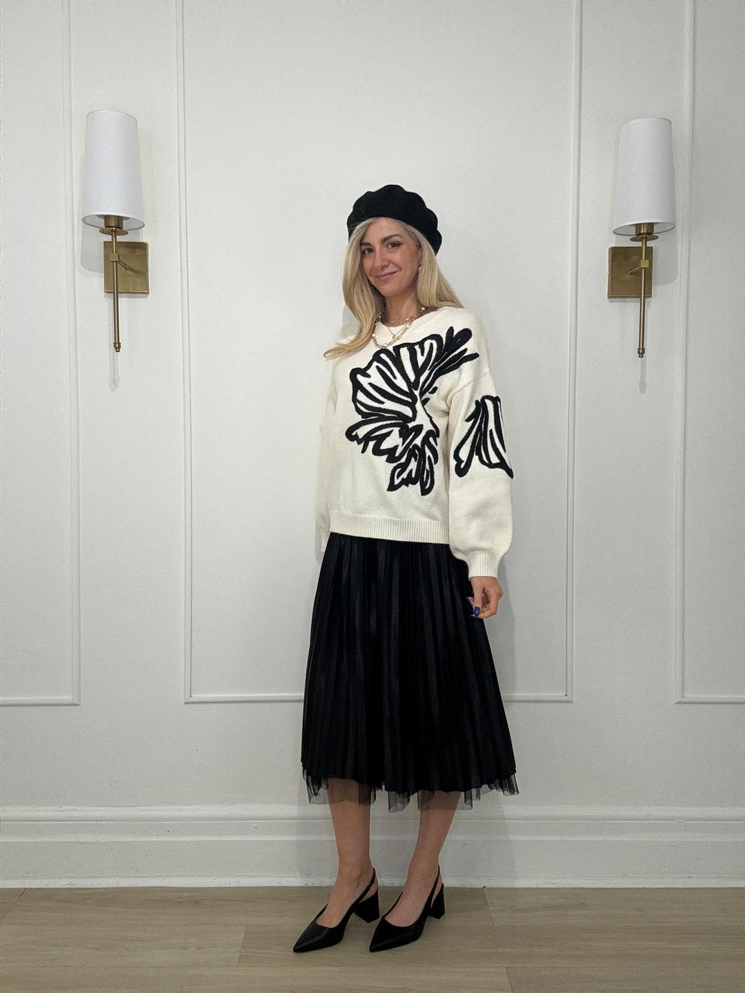 8250405 SWEATER