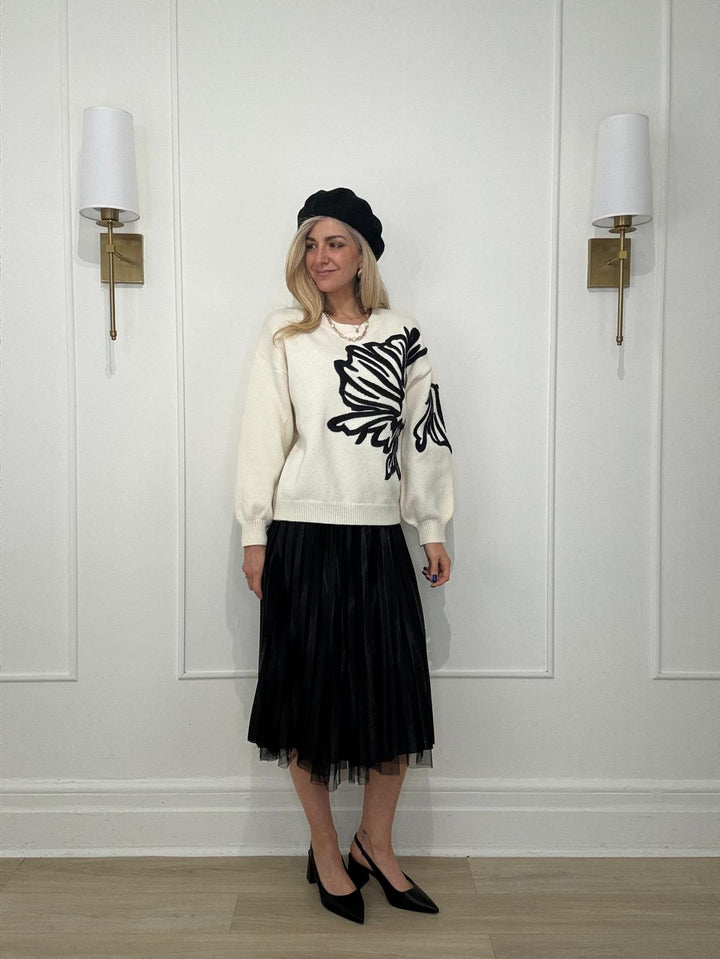 8250405 SWEATER