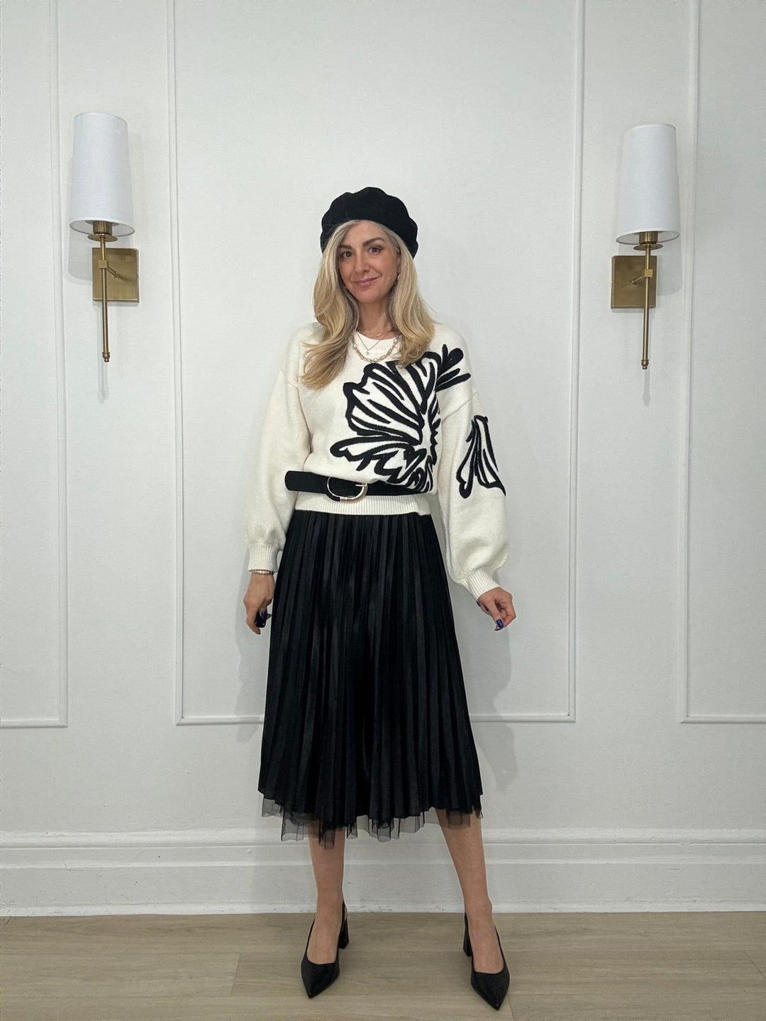 8250405 SWEATER