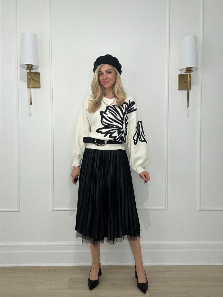 8250405 SWEATER