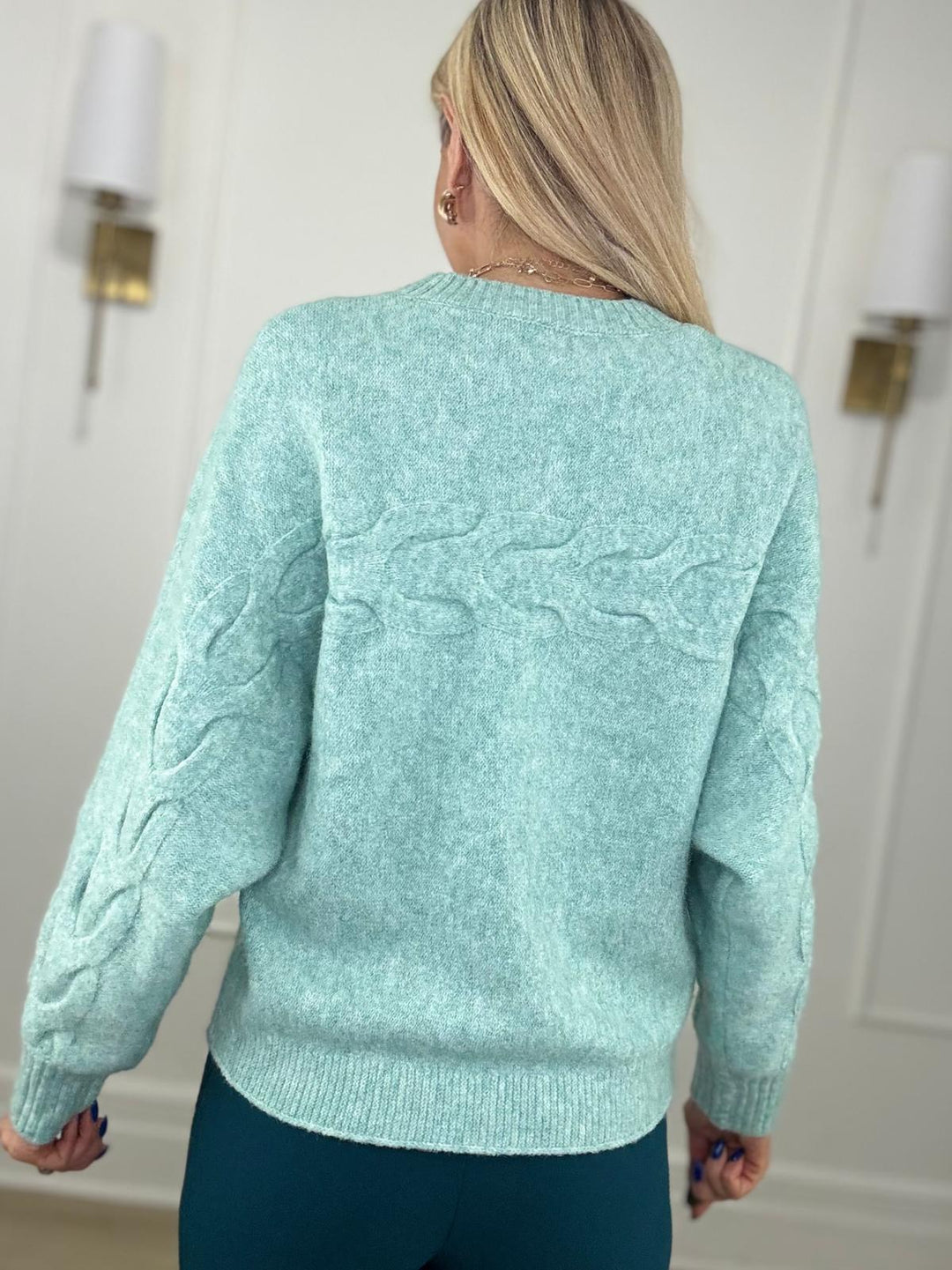 8250408 SWEATER