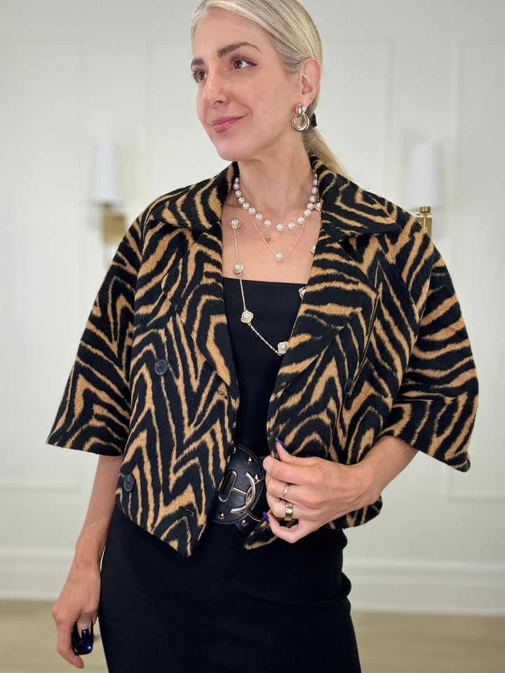 11250130 CAPE BLAZER