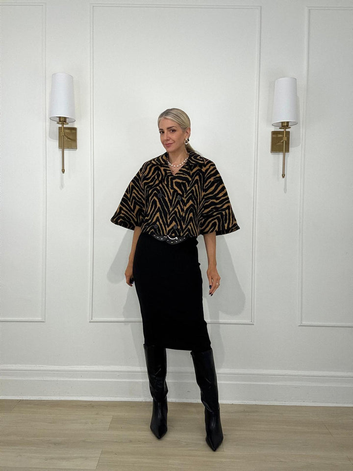 11250130 CAPE BLAZER