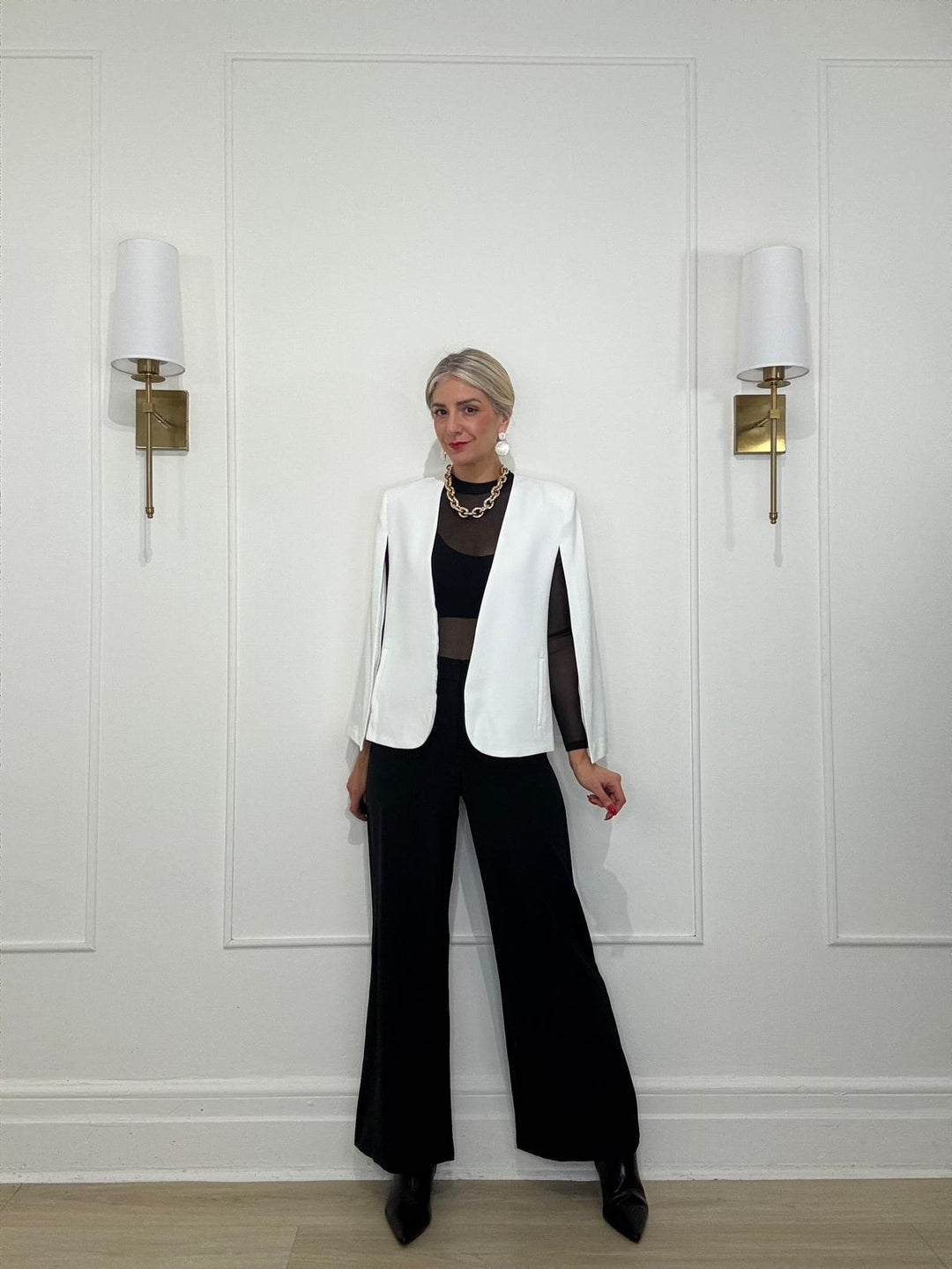 11250138 CAPE BLAZER