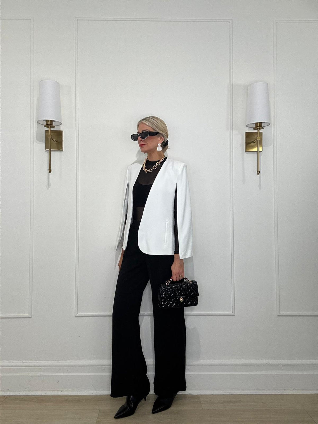 11250138 CAPE BLAZER