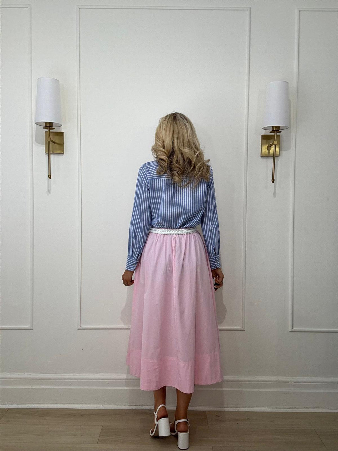 4260085 TOP