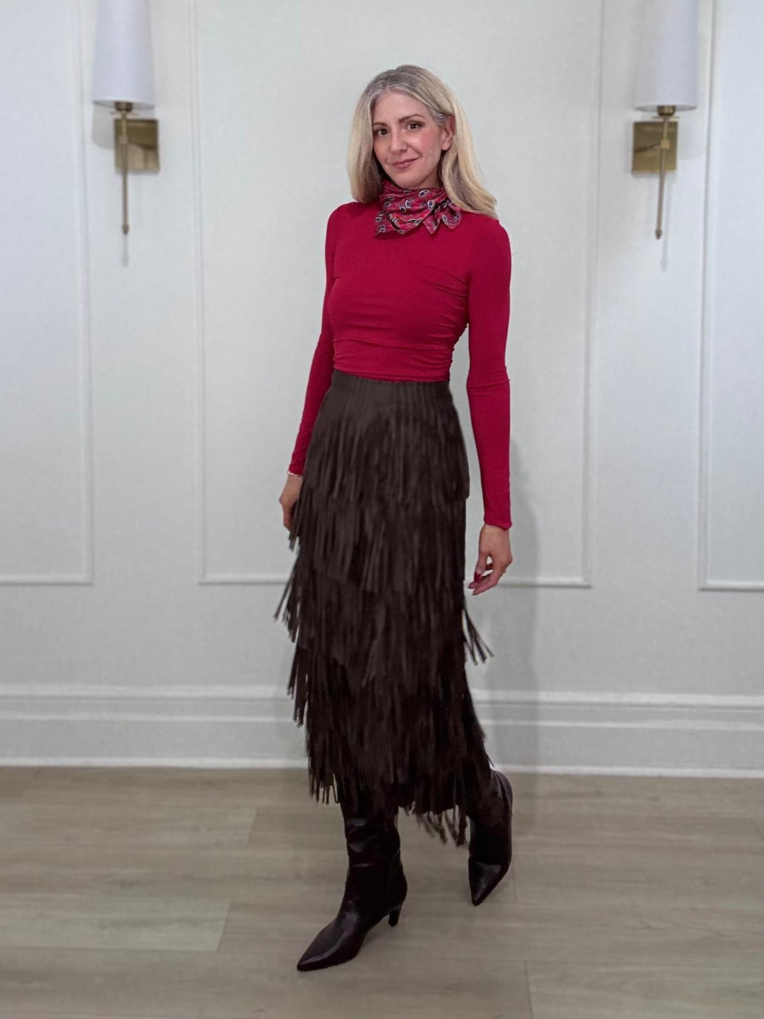 8260283 SKIRT