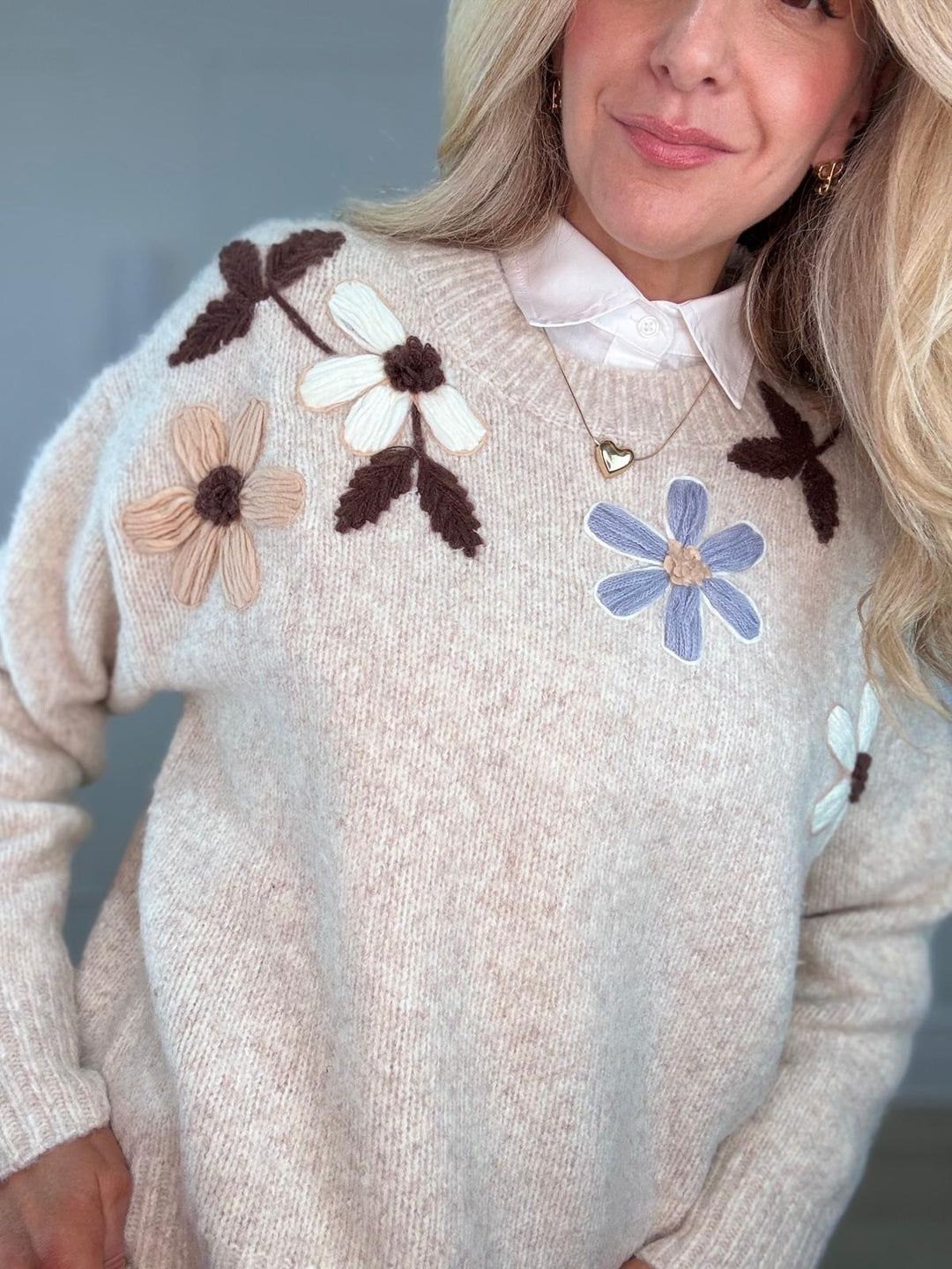8260042 SWEATER