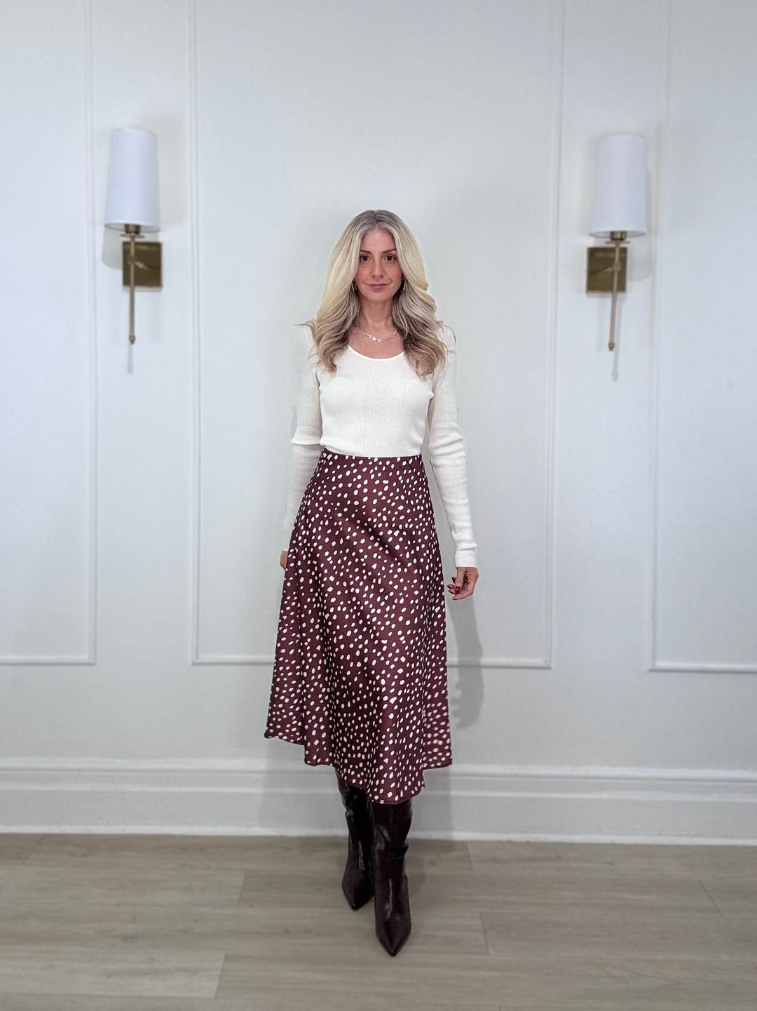 8260282 SKIRT