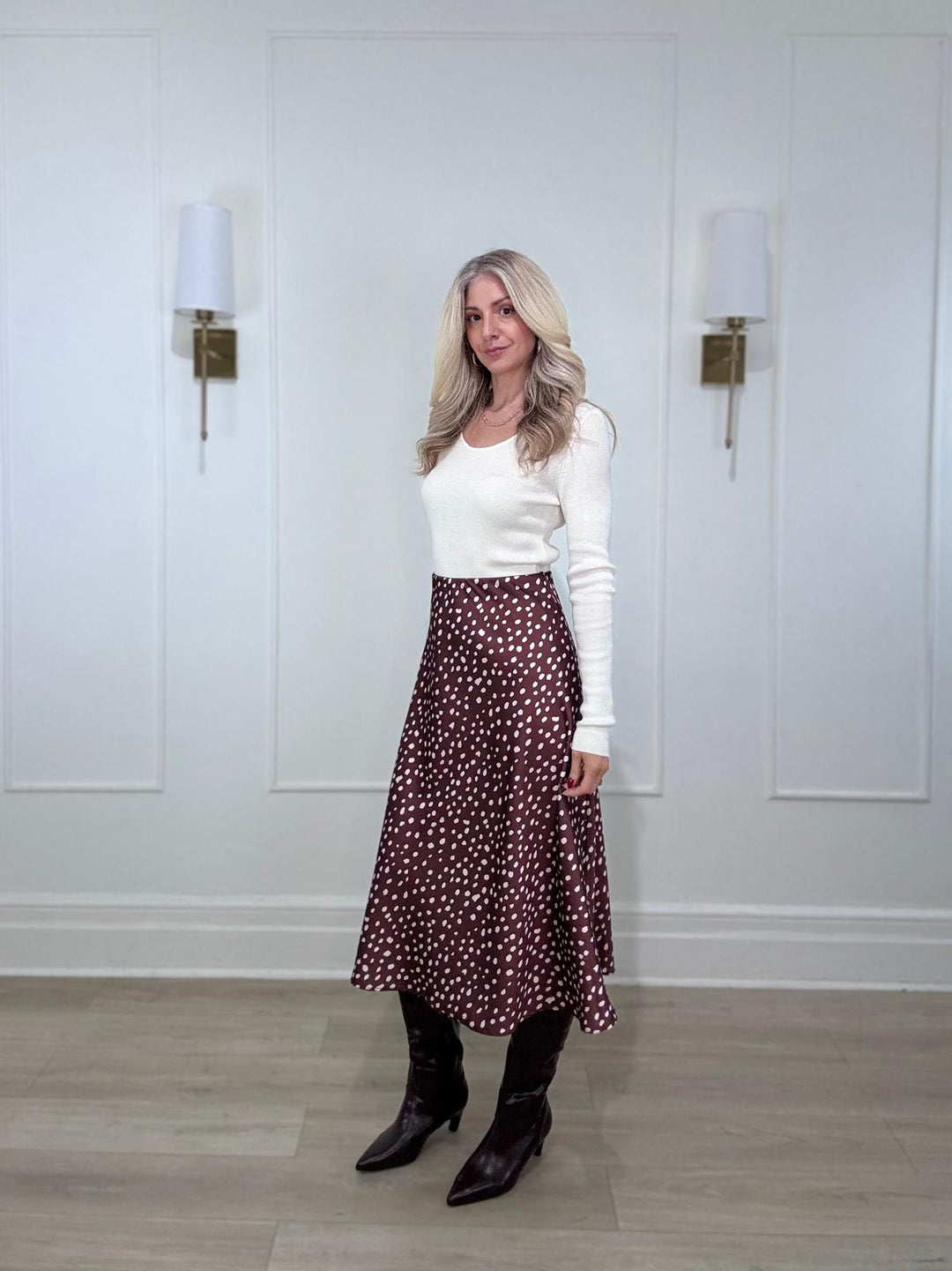 8260282 SKIRT