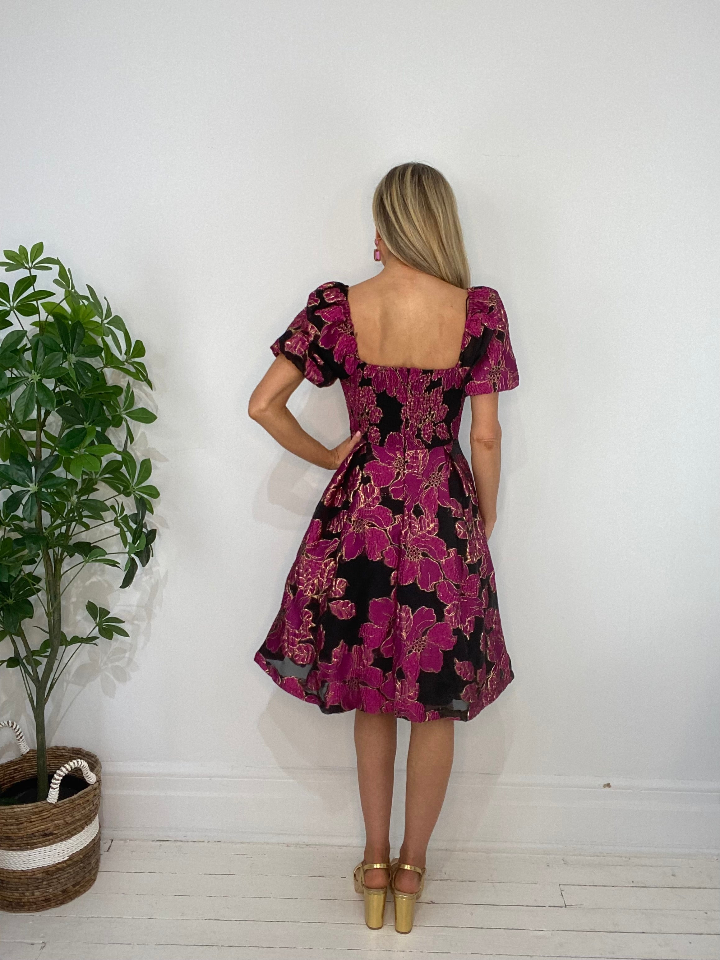 8230021 DRESS