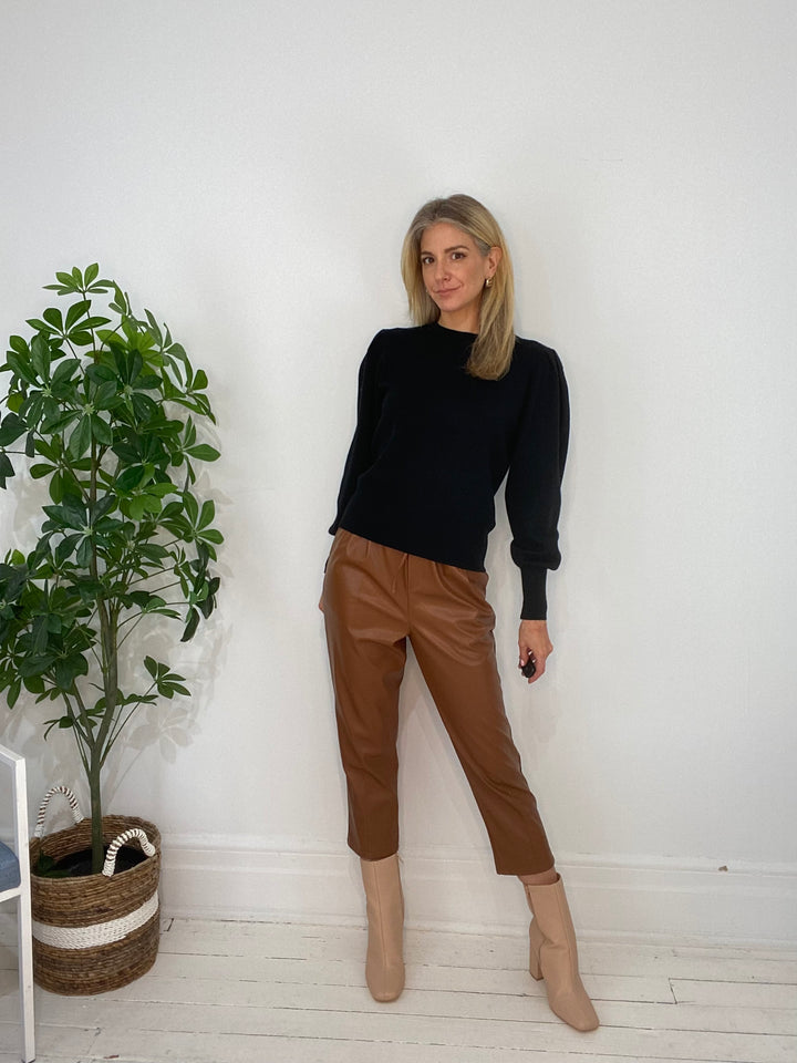 8230046 SWEATER