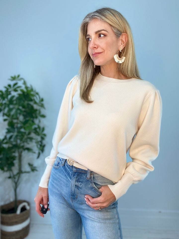 8230047 SWEATER