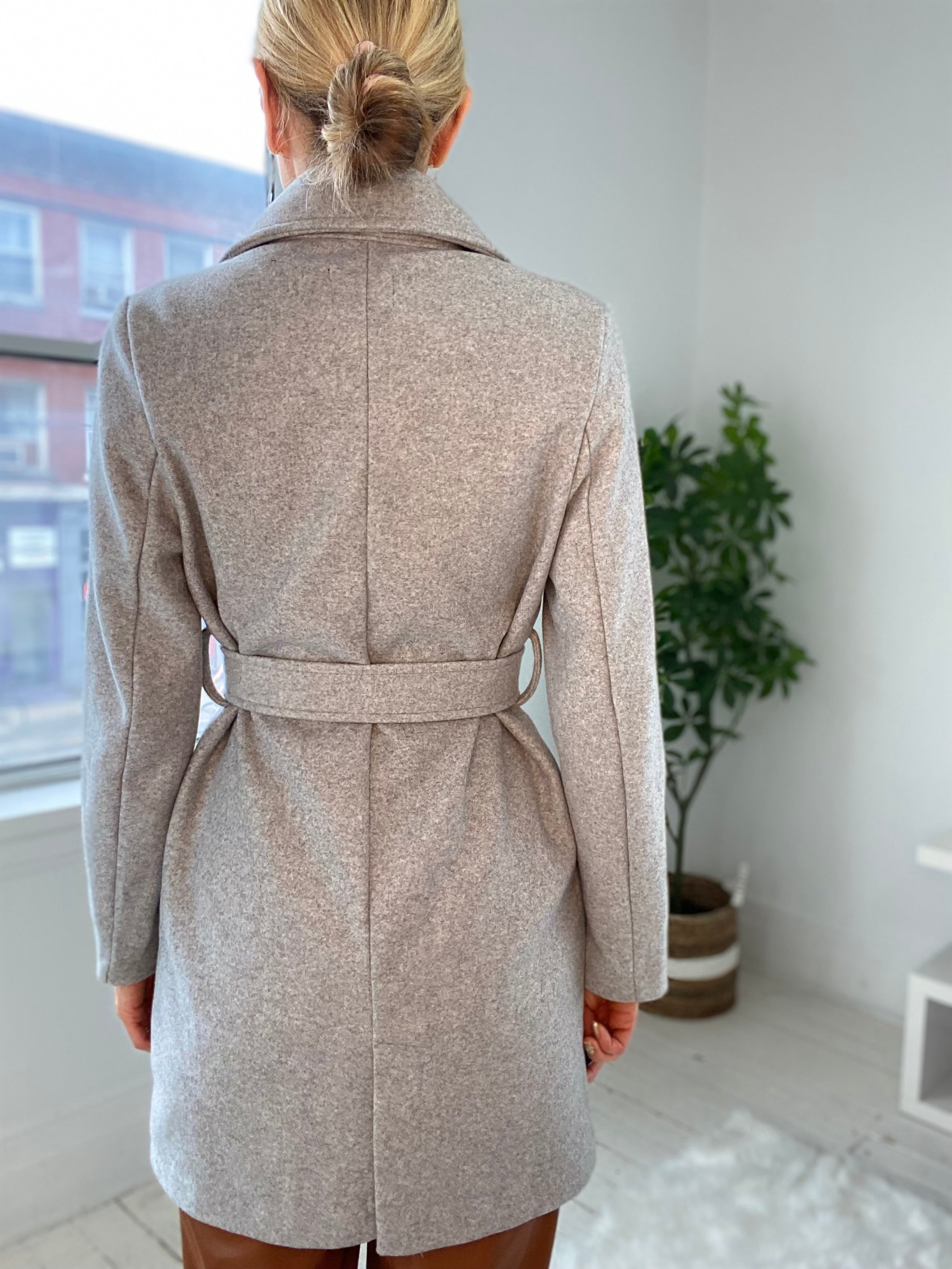 9220007 COAT