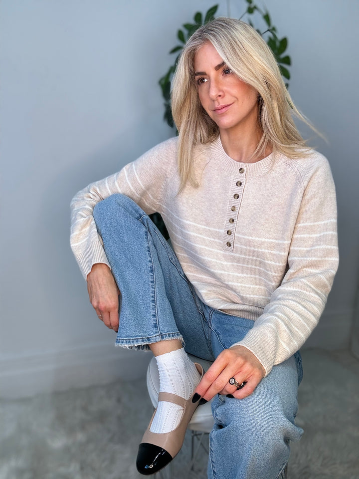 9240042 SWEATER