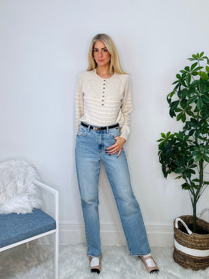 9240042 SWEATER