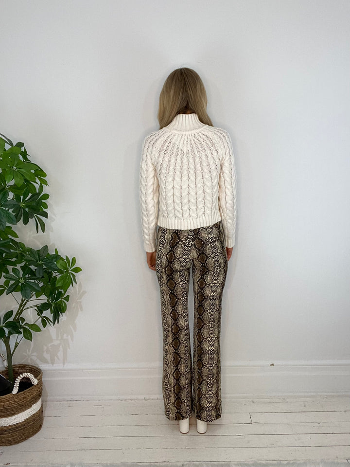 11230067 SWEATER