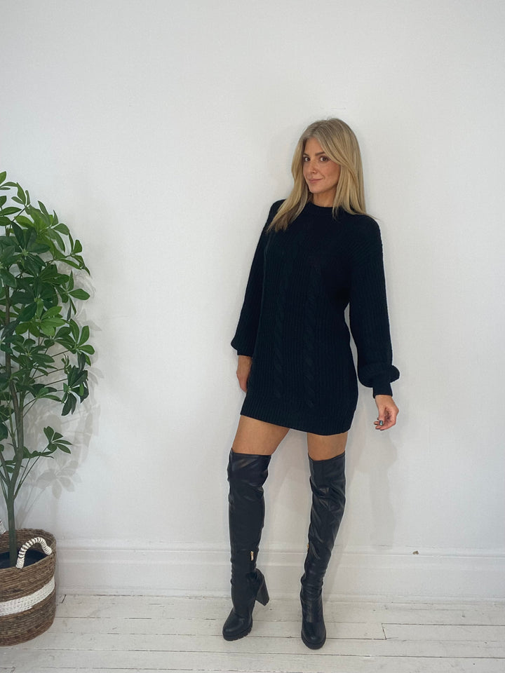 8230063 SWEATER DRESS