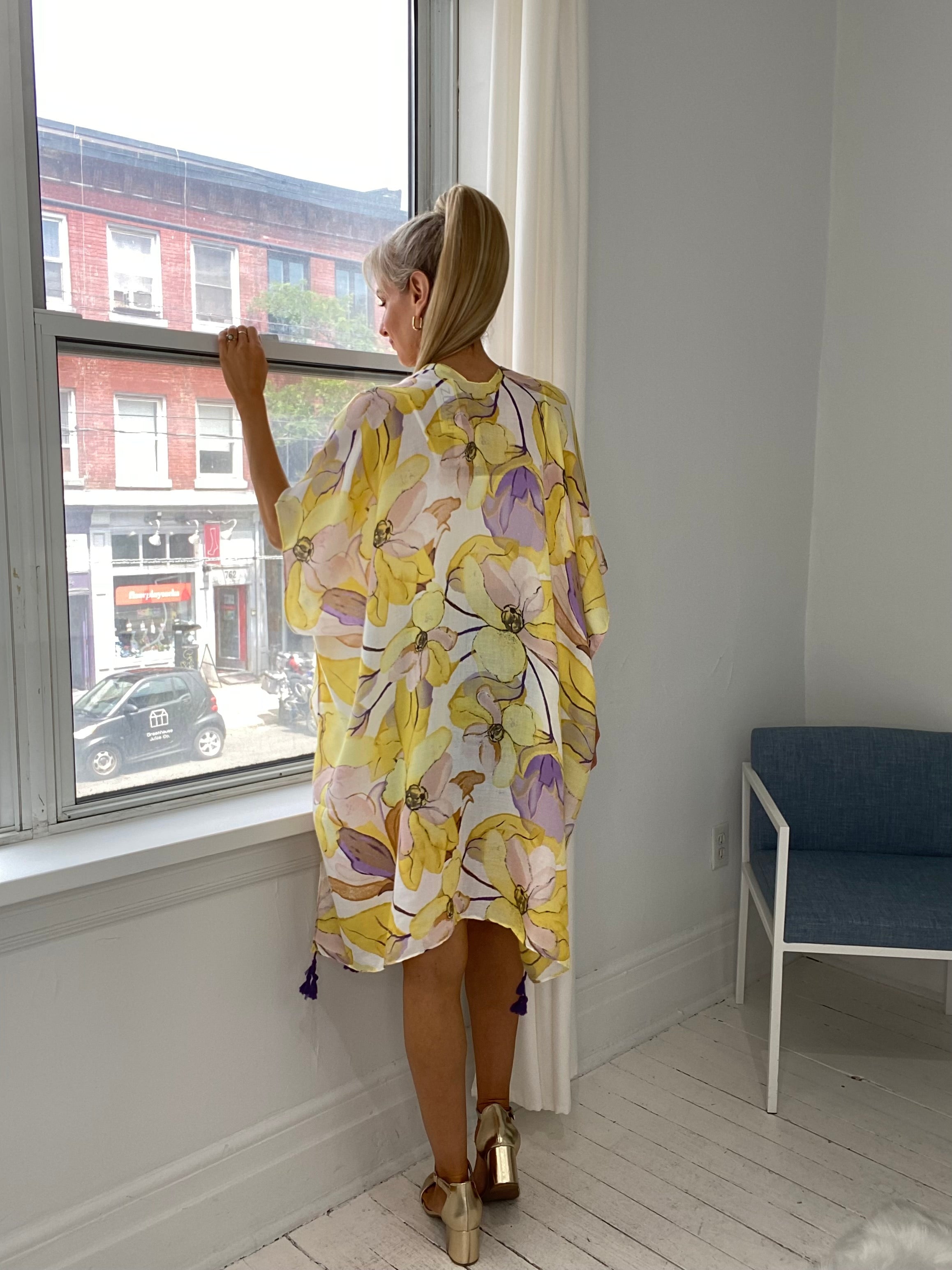6220304 PONCHO