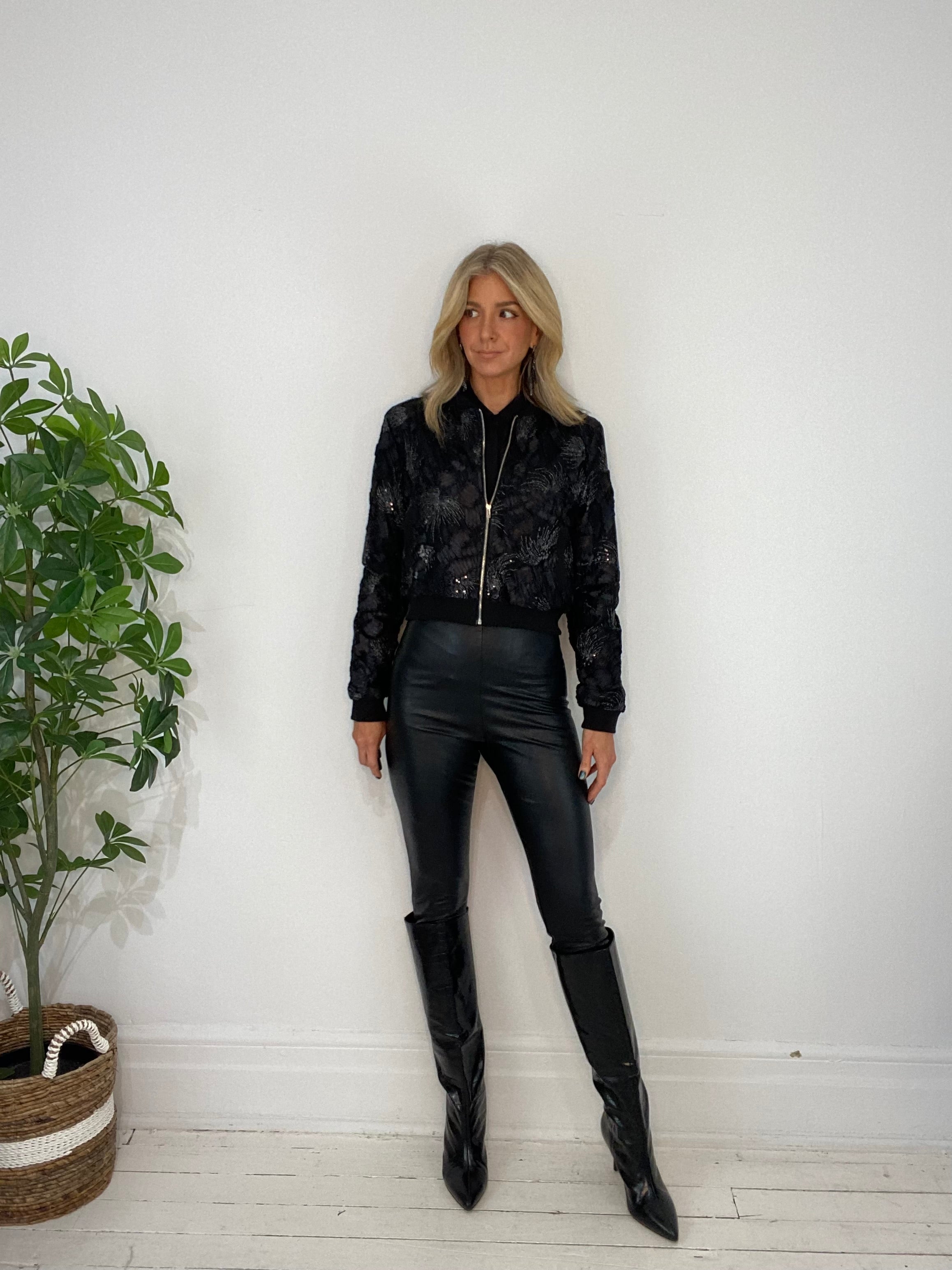 8230020 BOMBER JACKET