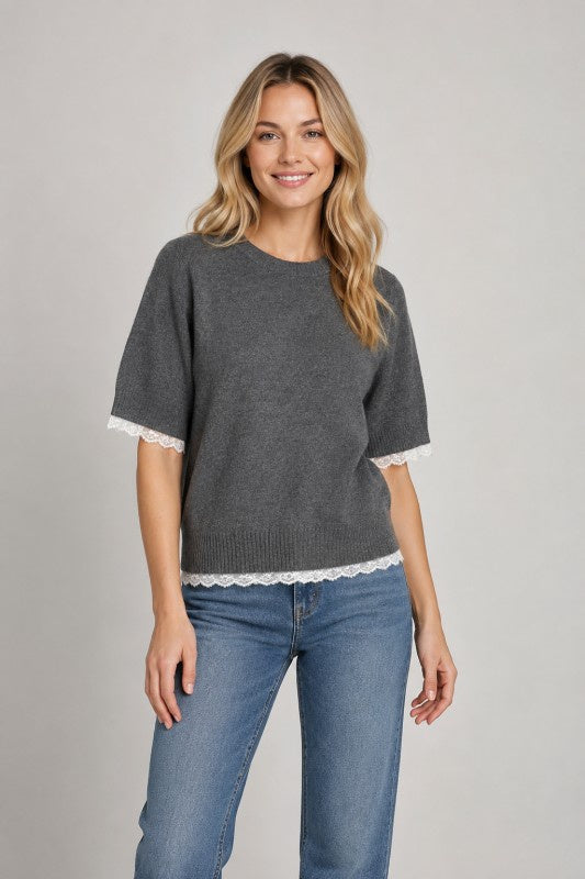 8260040 SWEATER