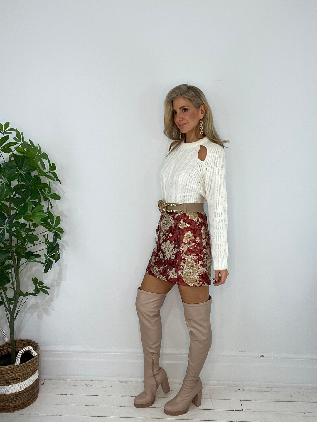 8230111 SWEATER