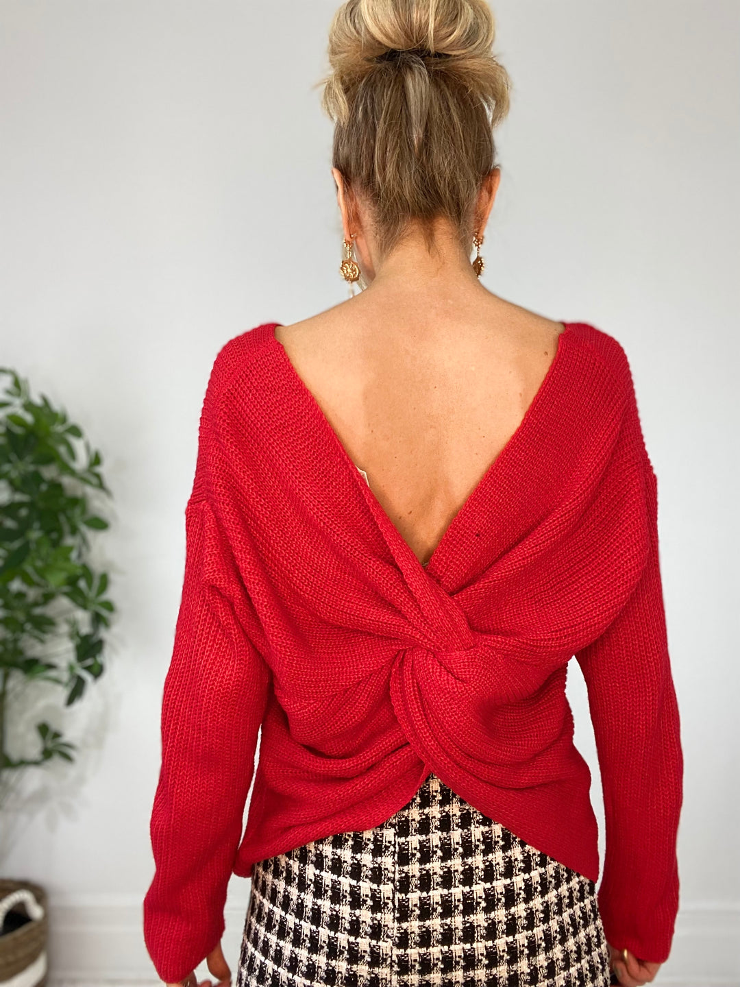 8230133 SWEATER