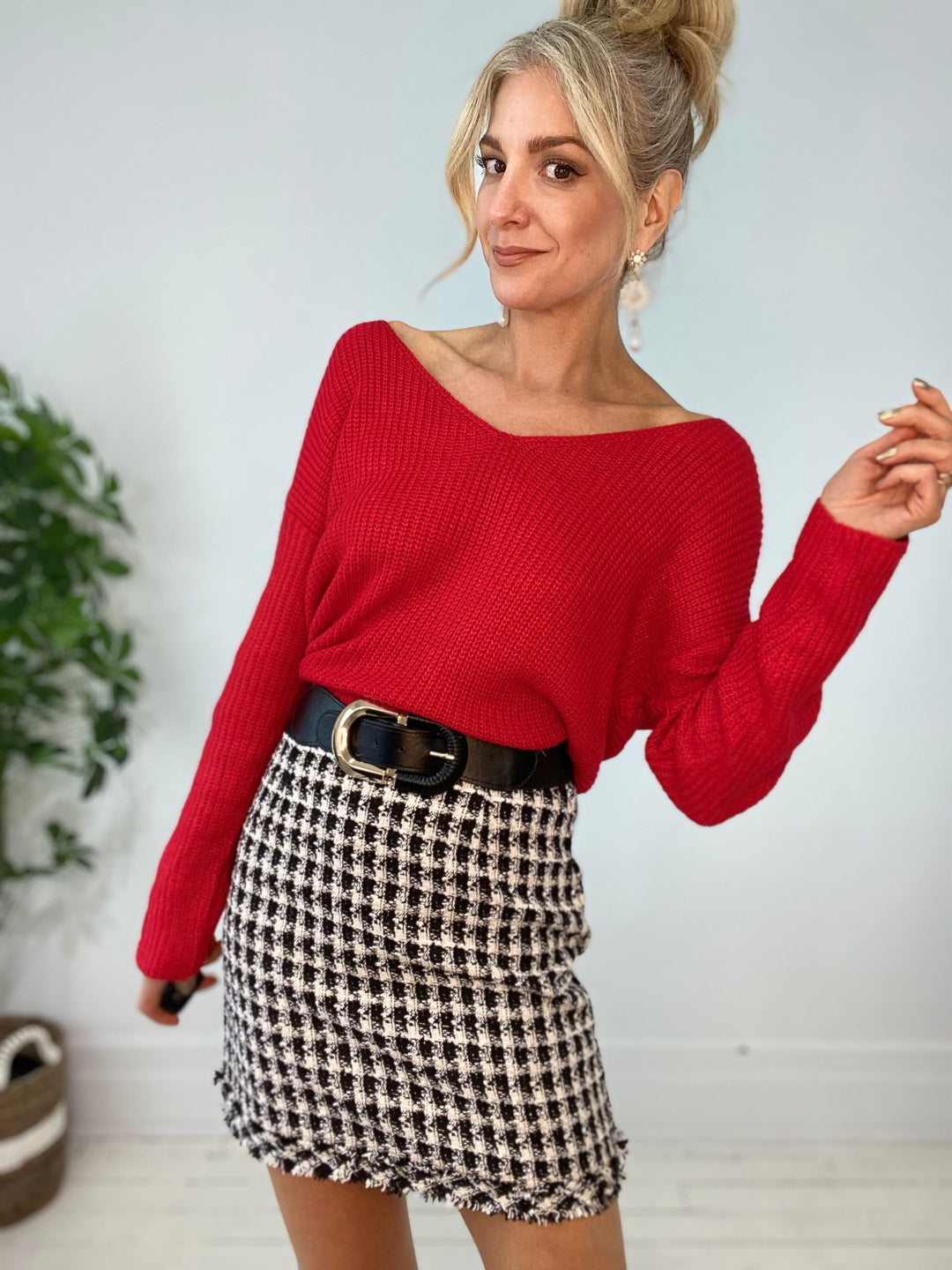 8230133 SWEATER