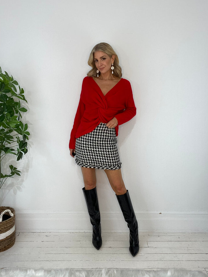 8230133 SWEATER