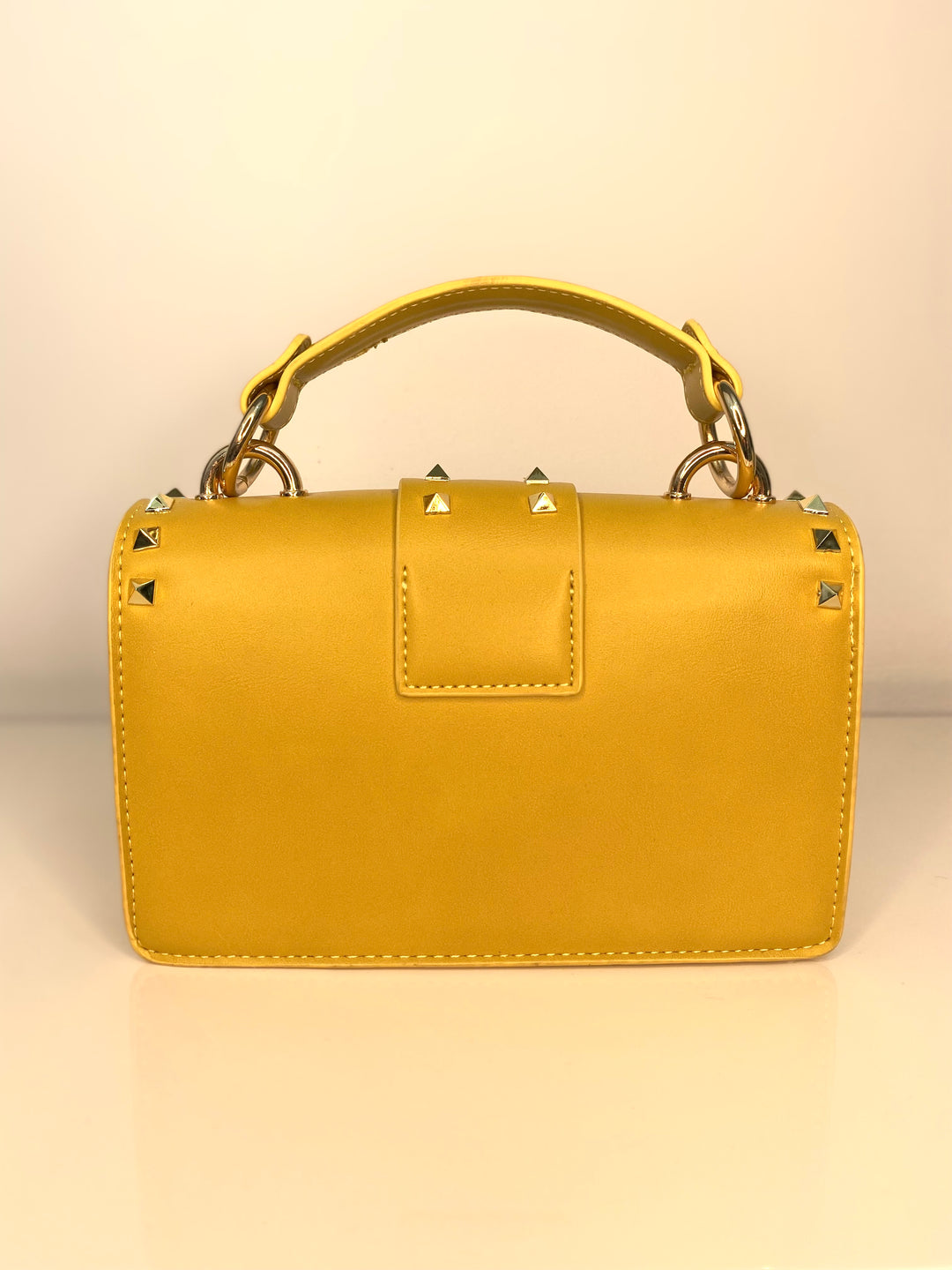 8230268 HANDBAG