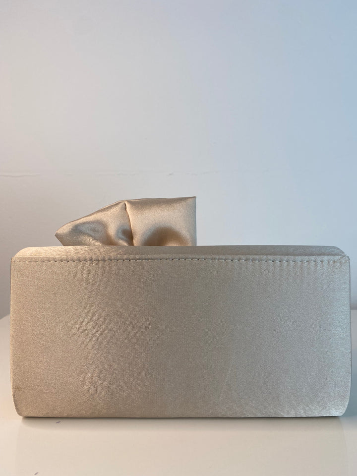 8230265 HANDBAG