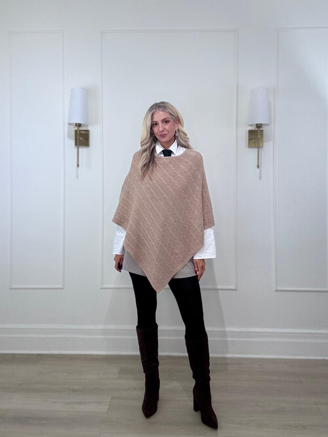 8260049 PONCHO