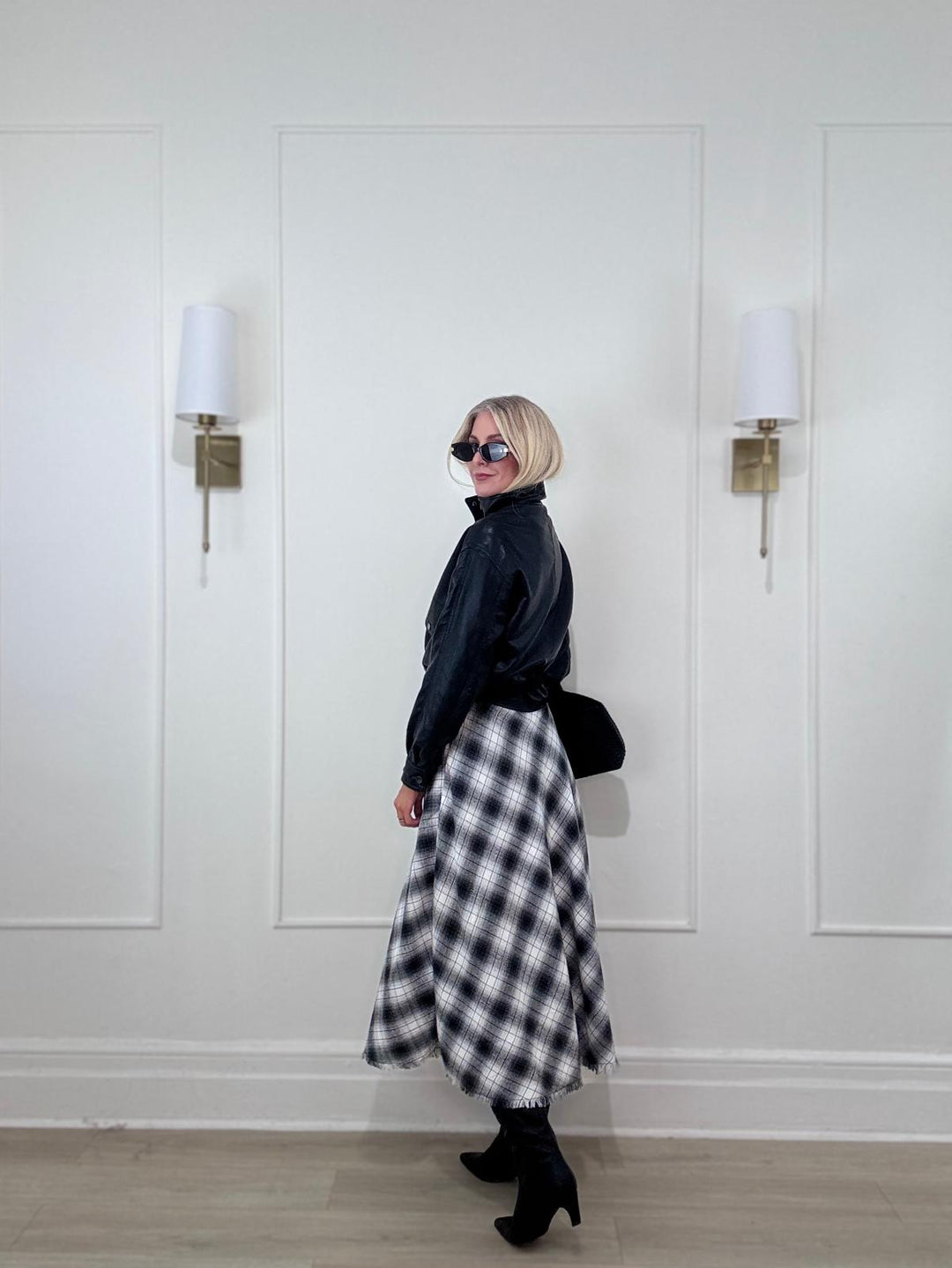 8260147 SKIRT