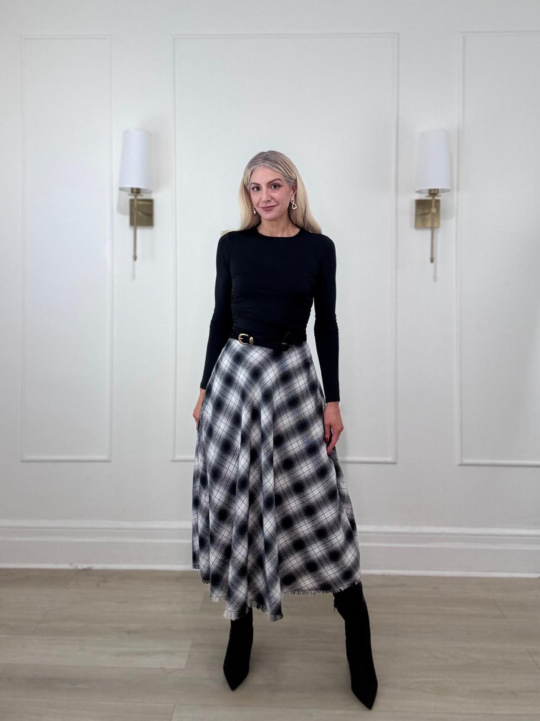 8260147 SKIRT