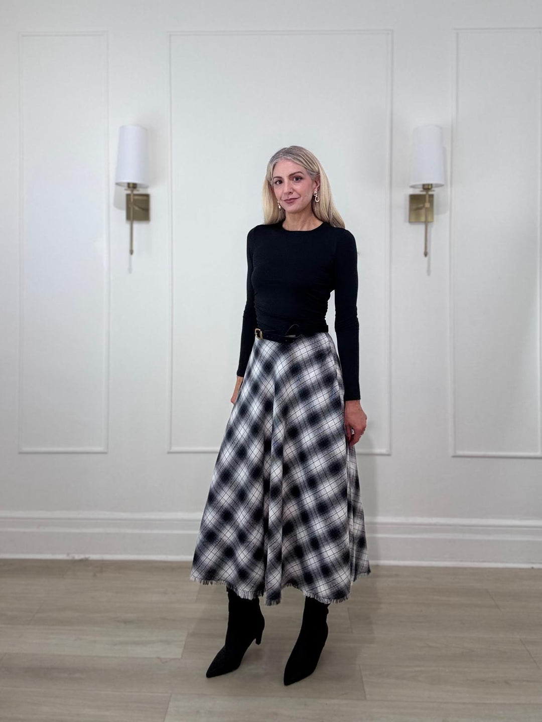 8260147 SKIRT