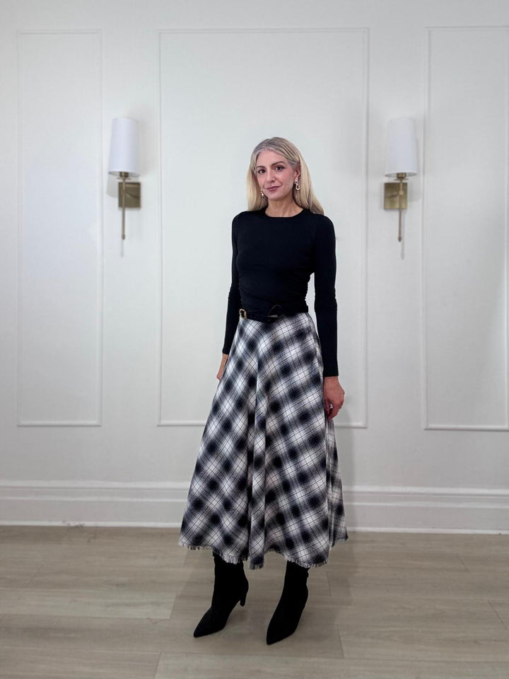8260147 SKIRT