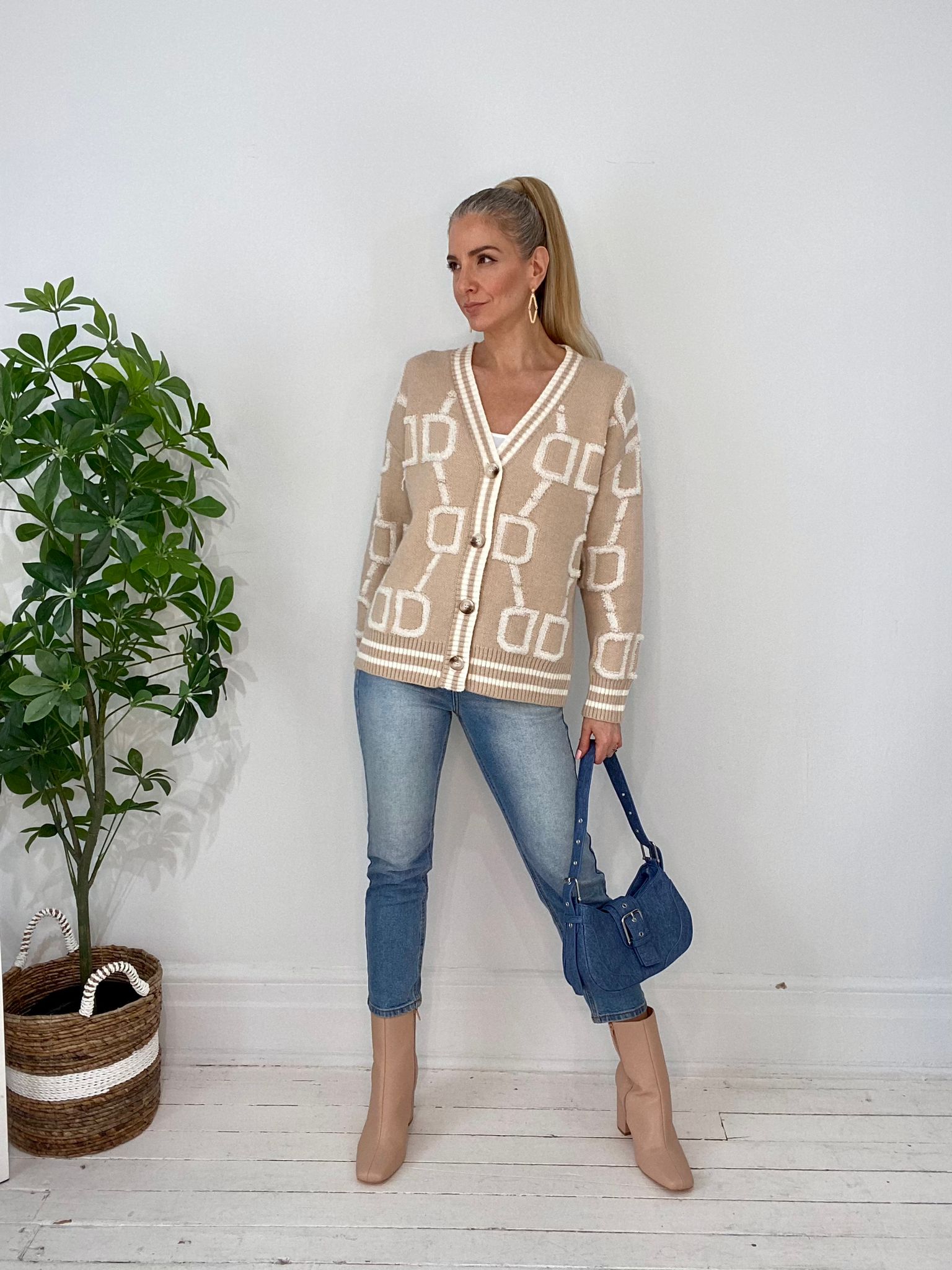 8230129 CARDIGAN