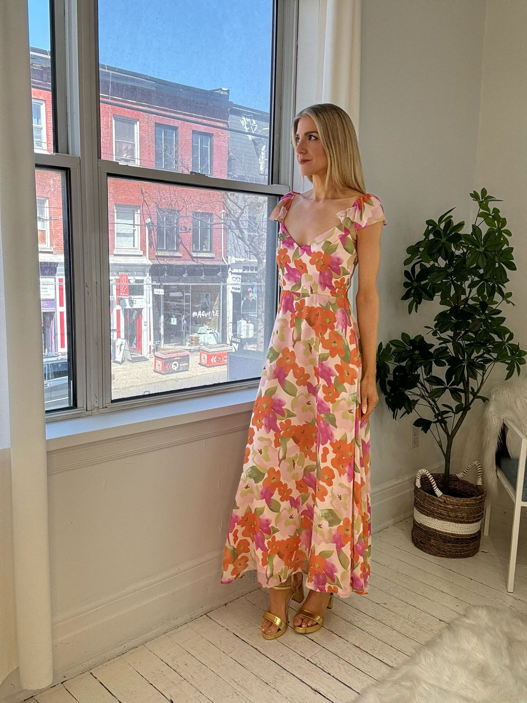 4240104 DRESS