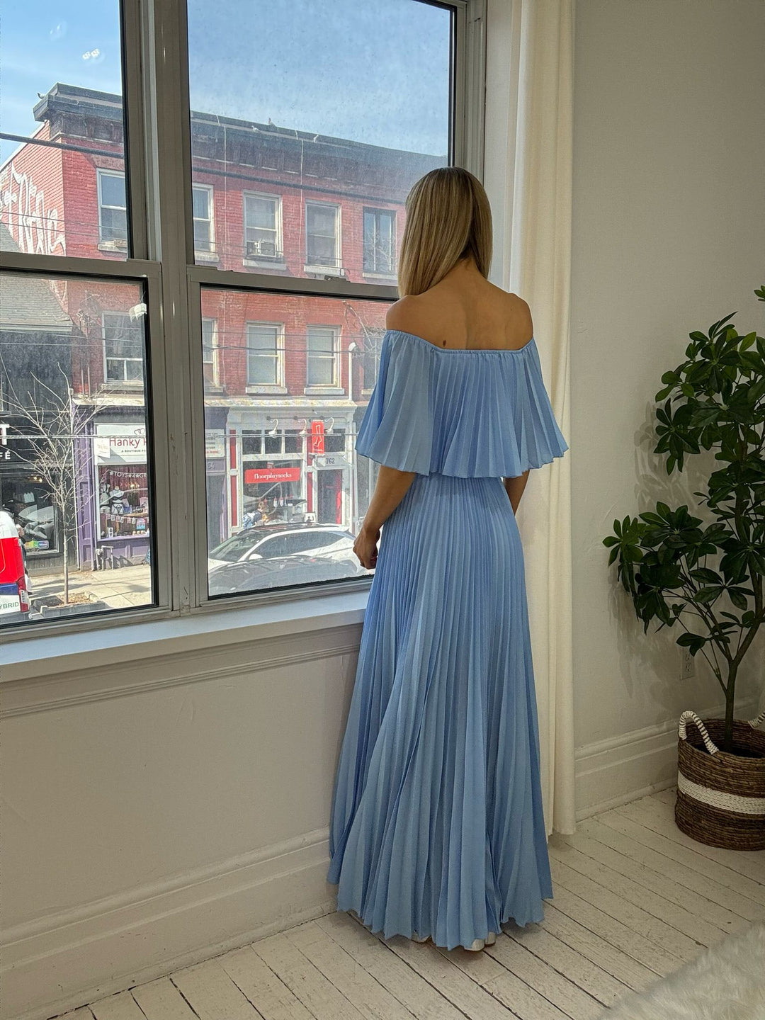 4240140 DRESS