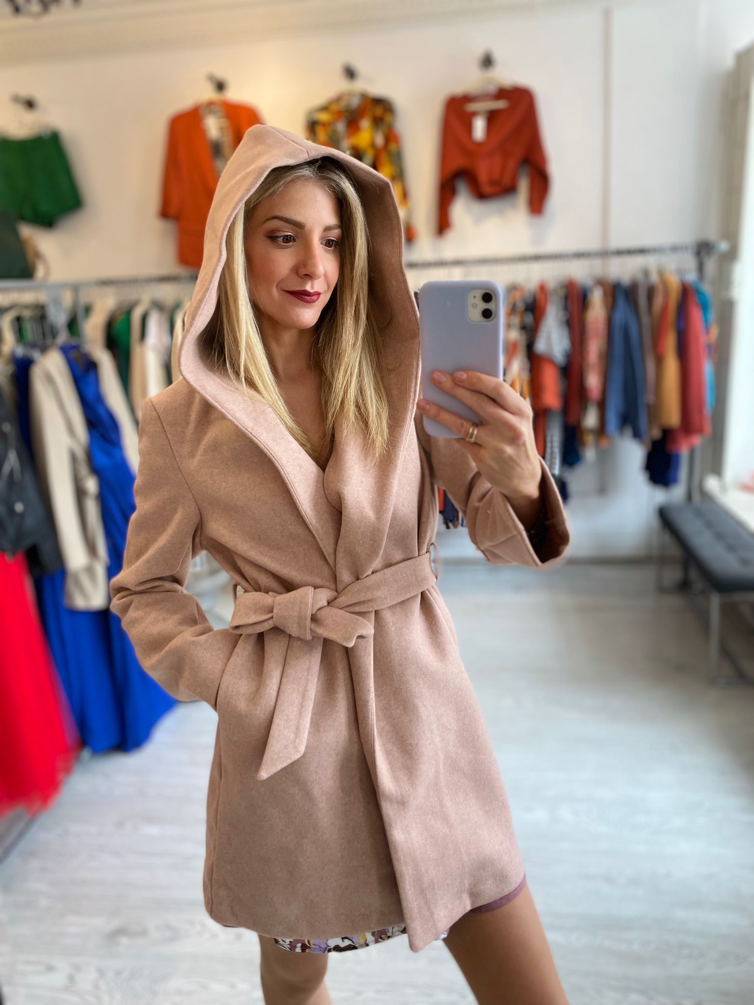 9220062 COAT