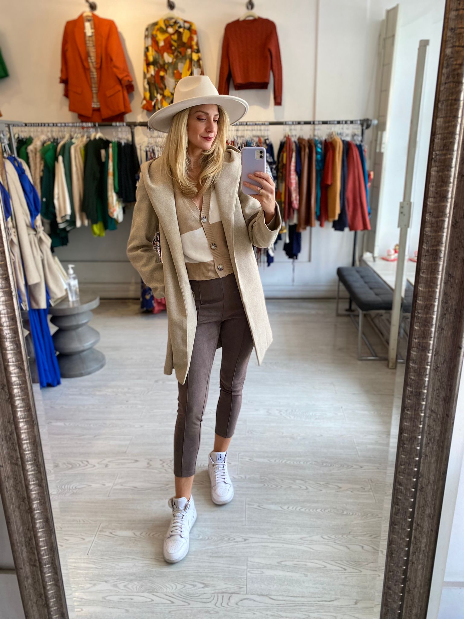 9220061 COAT