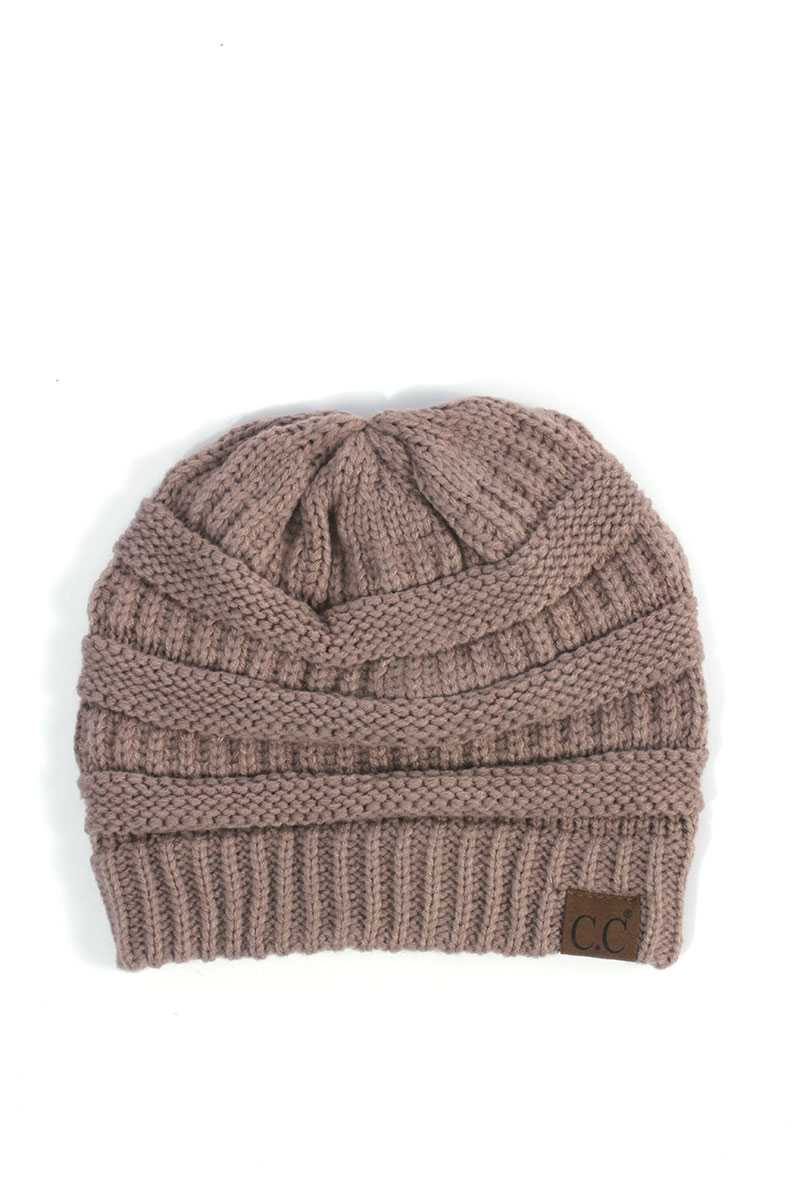 11210123 HAT