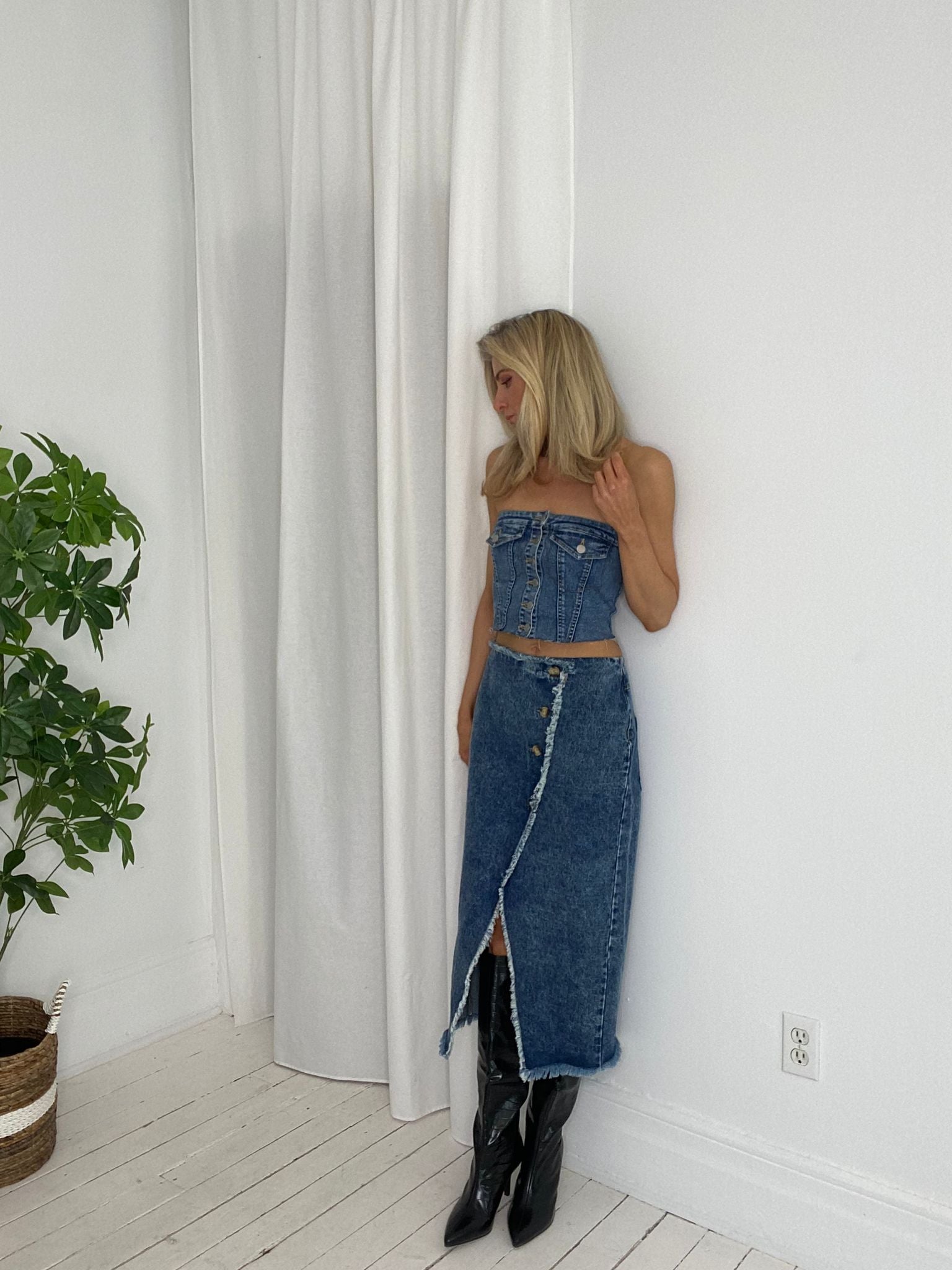 2230190 SKIRT