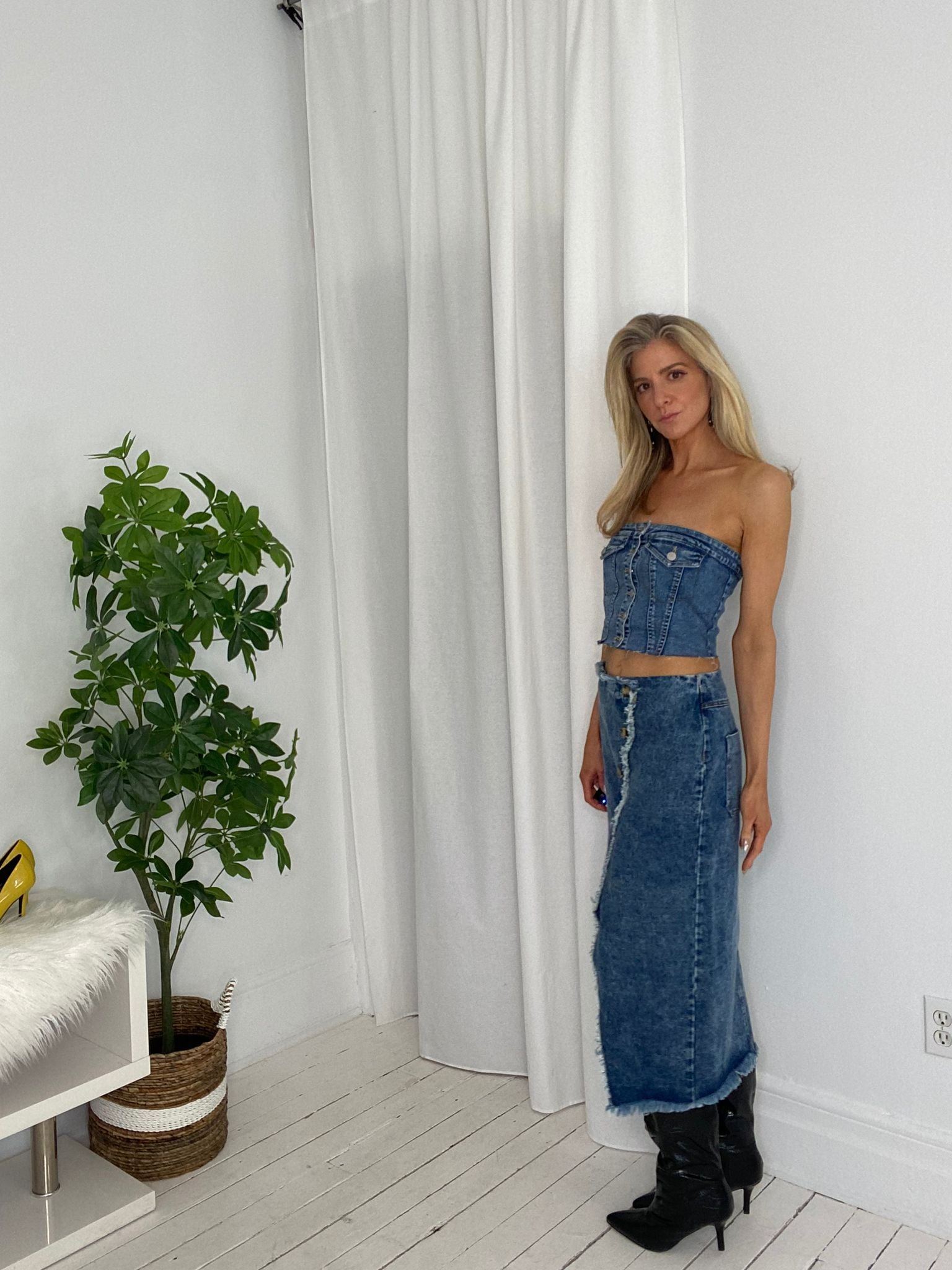 2230190 SKIRT