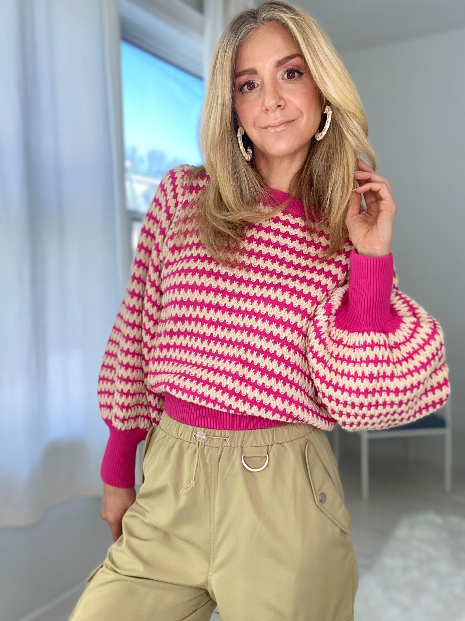 9220082 SWEATER